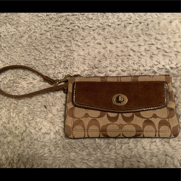Coach wristlet - Picture 4 of 4